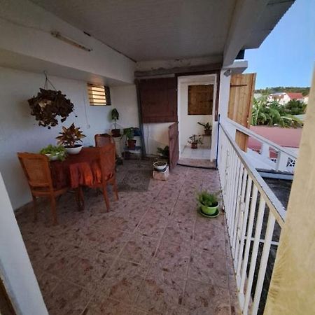 Au D Location Hotel Grand-Bourg  Exterior photo